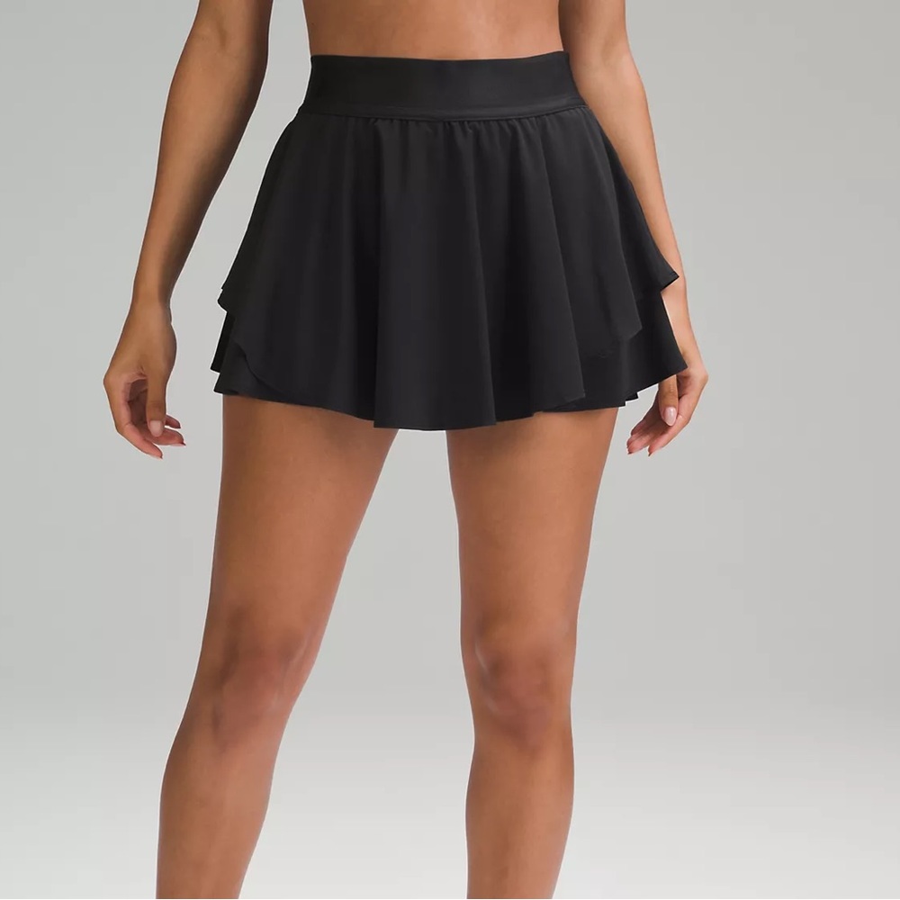 Lululemon Court Rival High-Rise Skirt Size 8